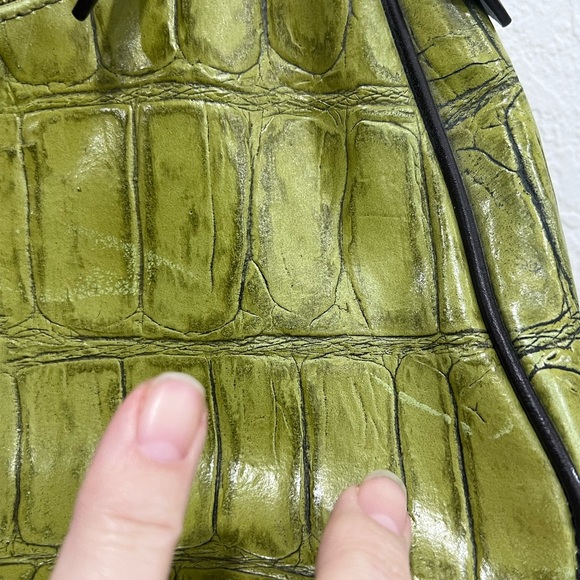 Coldwater Creek 90’s Vintage Faux Crocodile Lime Green Purse - Picture 3 of 12